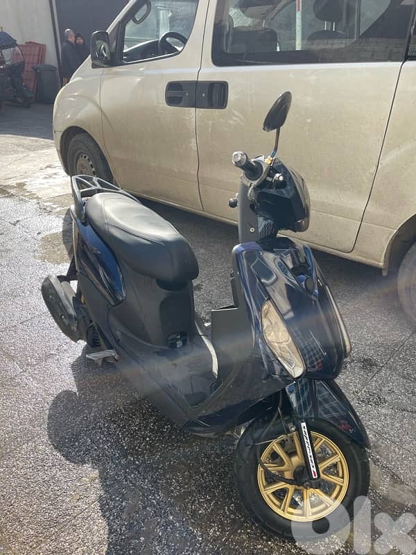 Moto for sale 1