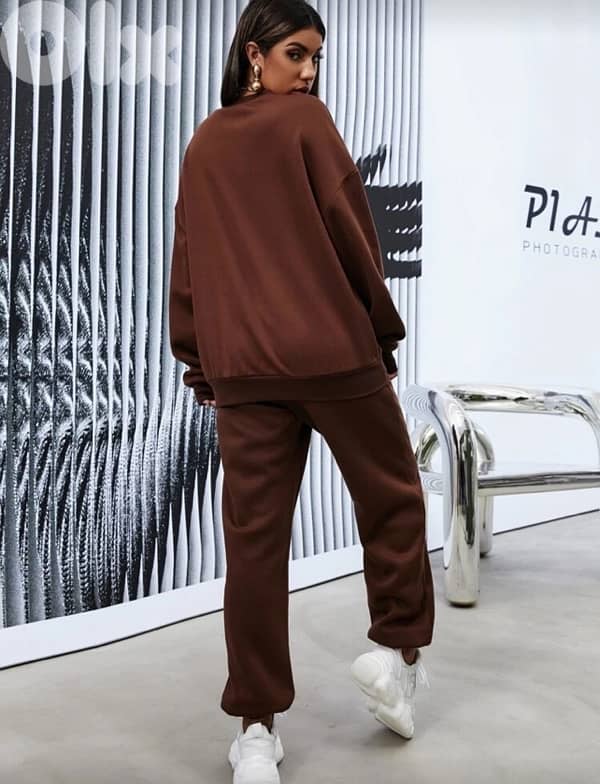 Brown Two-Piece Sweat Set (Oversized Sweatshirt + Jogger Pants) 1