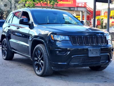 Jeep Grand Cherokee 2018 Altitude (CLEAN CARFAX)