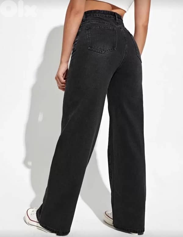 High-Waisted Wide-Leg Jeans (Washed Black) 1