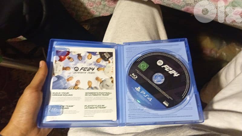 cod infinite warfare + fc 24 ps4 2