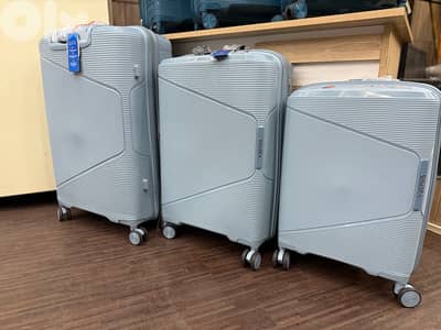 شنط سفر للبيع سعر ممتاز