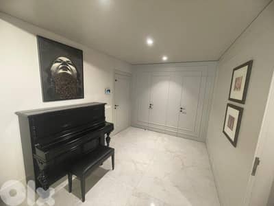 ZE25-4627 Apartment 185 m² for Sale in Hamra – Ras Beirut