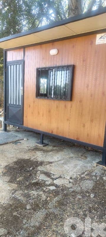 Pribricated house / غرفة للبيع 4