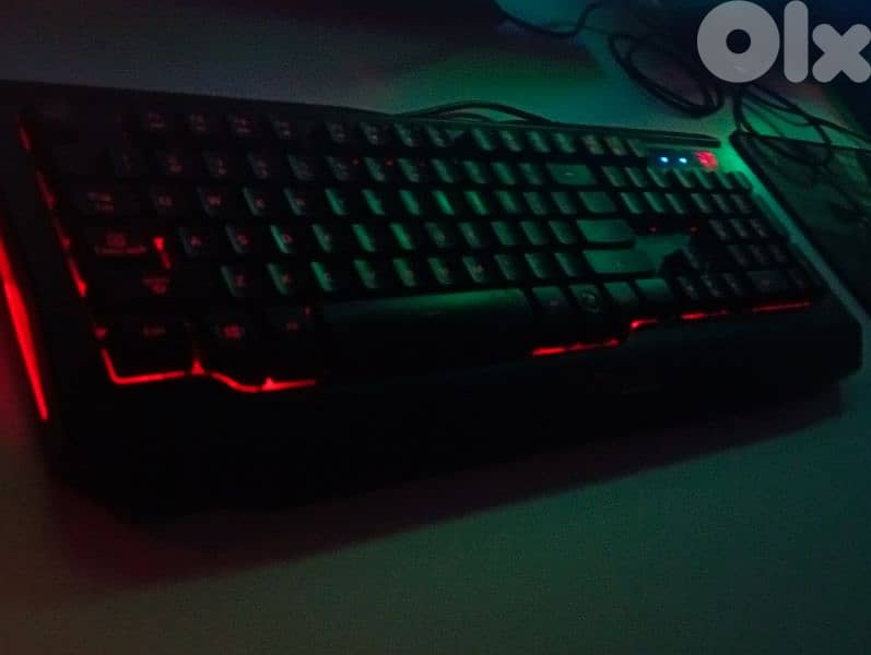 BEST CONDITION PC WITH ALL GAMING ACCESSORIES FOR BEST PRICE 2