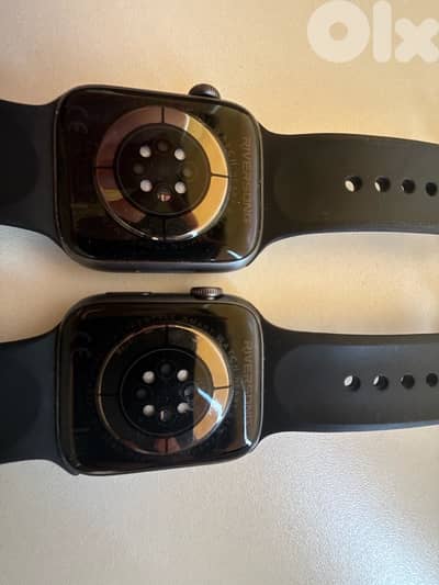 2 almost new smartwatches