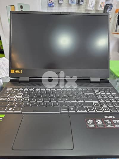 ACER NITRO CPU CORE I7 RAM 32 GB NVME 512 GB VGA 4050 6GB