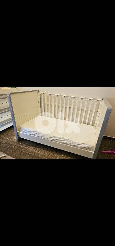 3 in 1 crib and drawers