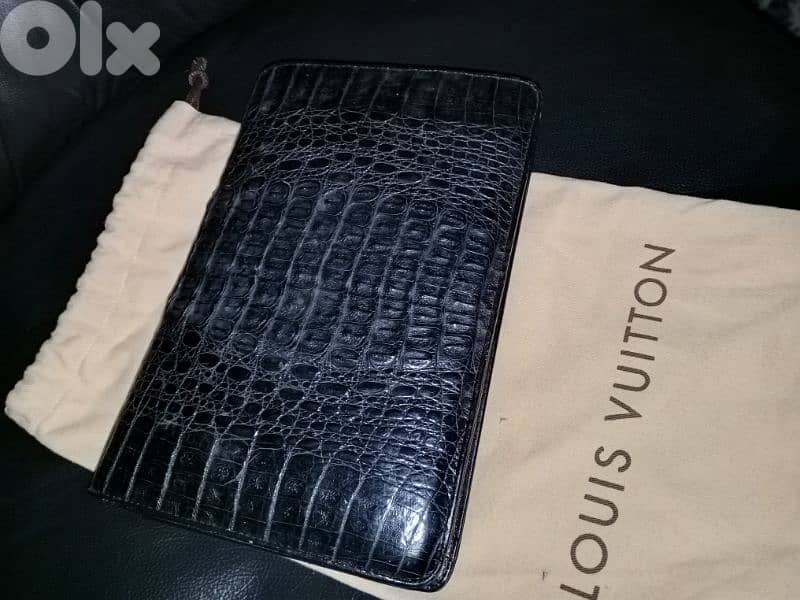 lacost business clutch bag crocodile leather best condition best price 1