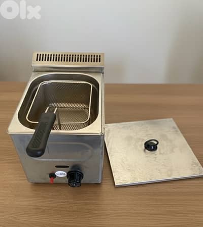 قلاية ٨ ليتر / تركية