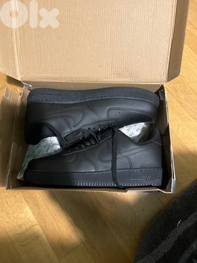 black Air Force 1