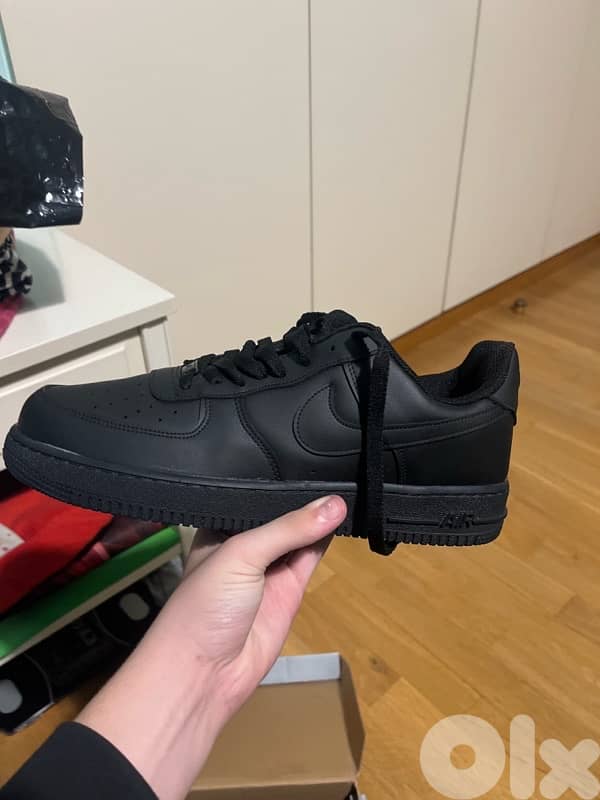 black Air Force 1 2