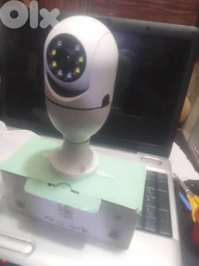 كاميرا تتركب بدوي لمبه وتفتل٣٦٠ درجه