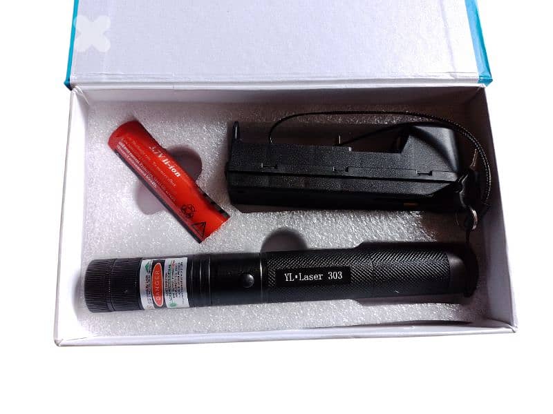rechargeable green laser pointer 1