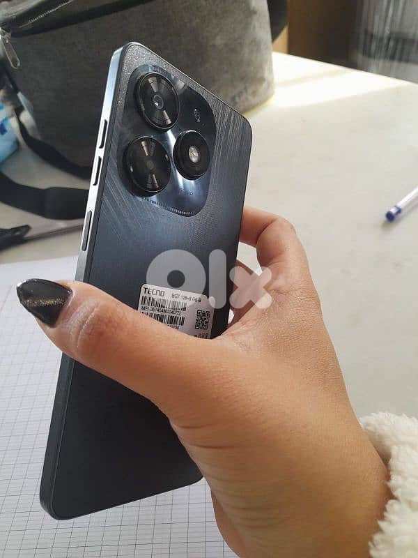 تلفون شبه جديد للبيع 3