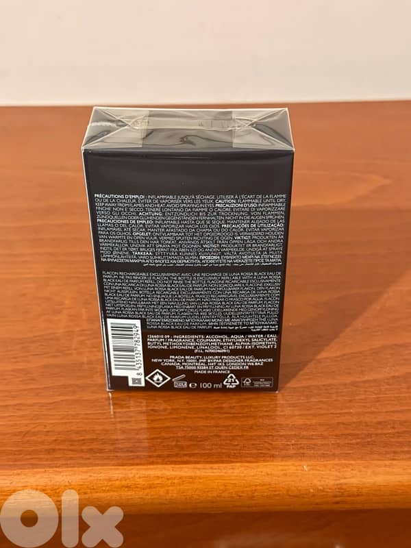Luna Rossa Black- Prada 100mL EDP 1