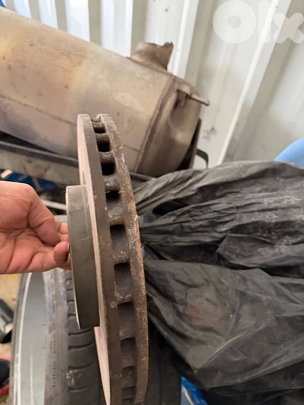 CLA front brake disc 1