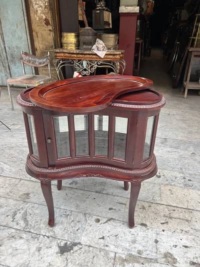 frensh vitrine bar فاترين صغيرة بار مميز خشب جوز ولا اروع خارقة