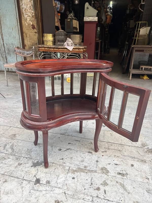 frensh vitrine bar فاترين صغيرة بار مميز خشب جوز ولا اروع خارقة 2