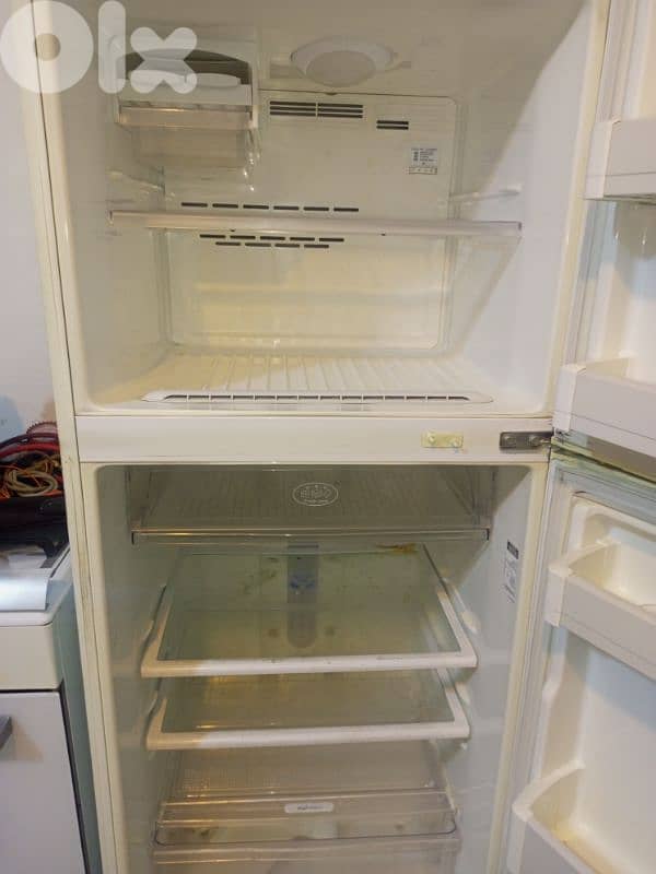 براد ال جي ١٨ قدم ١٥٠$ نص امبير 1