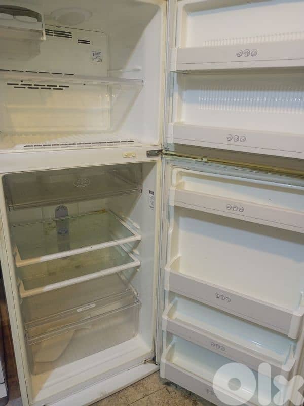 براد ال جي ١٨ قدم ١٥٠$ نص امبير 2