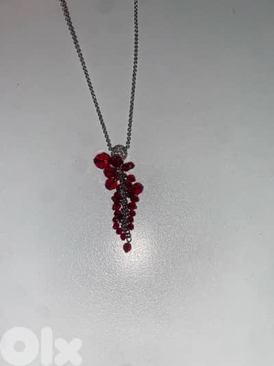 crimson cascade necklace