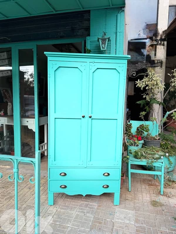 wardrobe with shelves 4