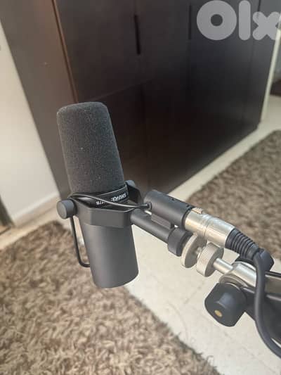 Shure SM7B + Rode PSA1 Pod Mic Stand