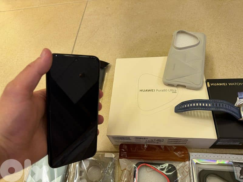 Huawei pura 80 ultra + gt5 watch 1