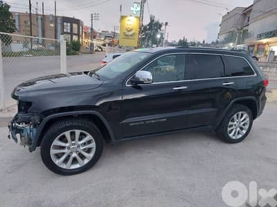 جيب شيروكى 2017