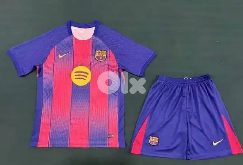 football and kids shoes original ثياب فوتبول 3