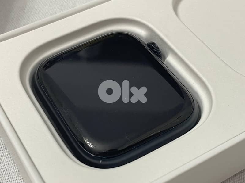 Apple Watch Series 7 45mm 32GB 6