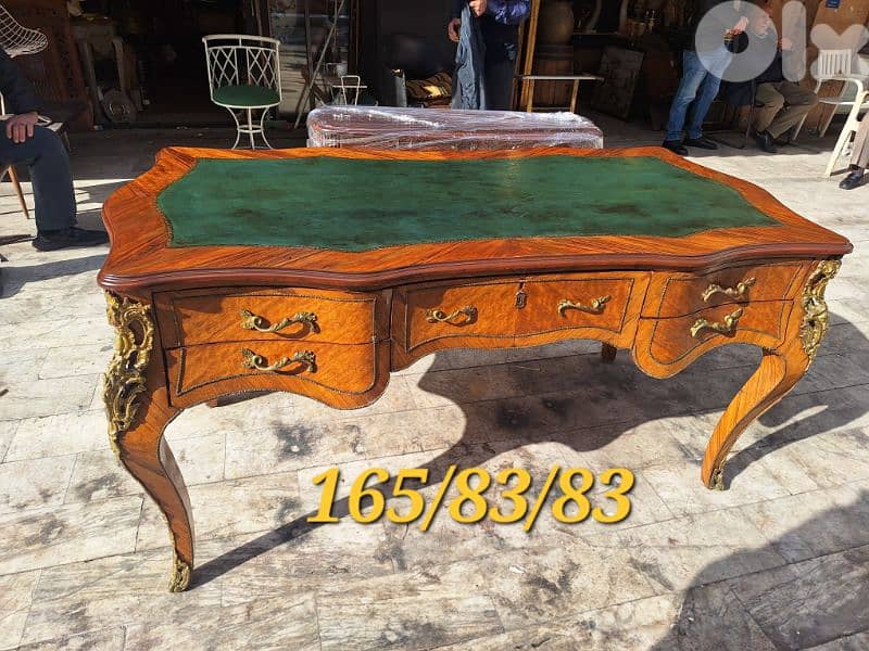 مكتب انتيك فخم جدا ومميز وجه جلد من الروائع خشب جوز مع برونز desk 2