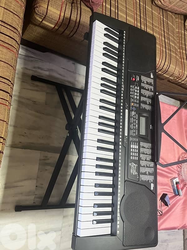 Piano electronic keyboard 1