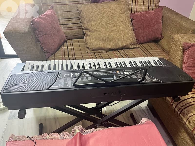 Piano electronic keyboard 3