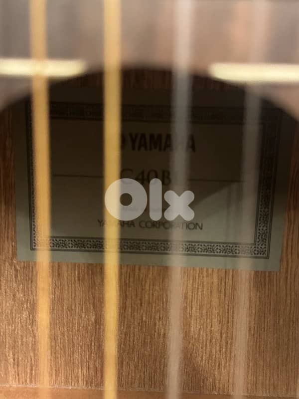 Yamaha Classical Guitar C40BL - غيتار كلاسيك ياماها 4