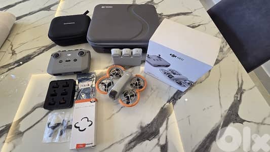 DJI Neo Fly More Combo