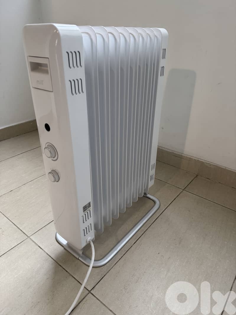 Two Mill 2000 W Oil Filled Radiator / Heater 4