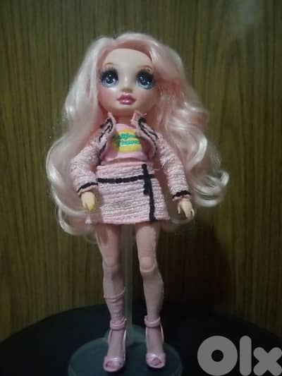 BELLA PARKER RAINBOW HIGH OMG Great doll +her own complete wears+shoes