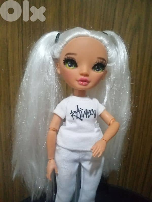 DIY COLOR AND CREATE -RAINBOW HIGH OMG Great doll +own RH outfit+shoes 2