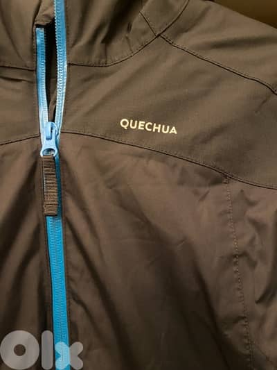 جاكيت Quechua من Decathlon جاكيت شتوي مبطّن،