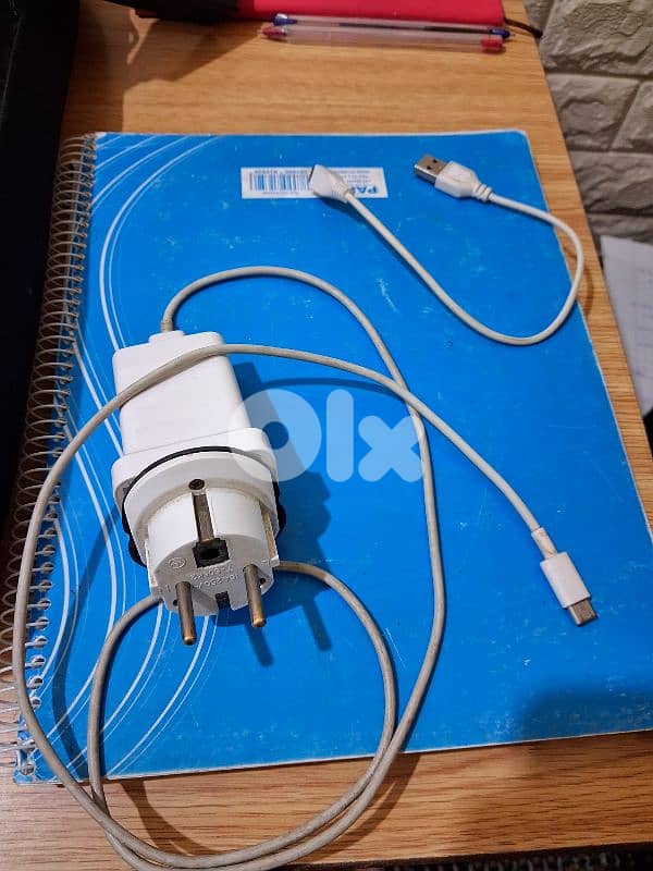 Honorx7 and free Samsung j6+ 8