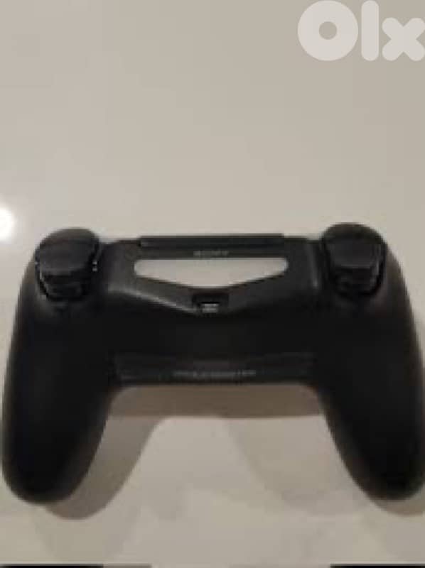 PS4 Slim 1.5Tb with two controllers w headset hyperx cloud II Wireless 1