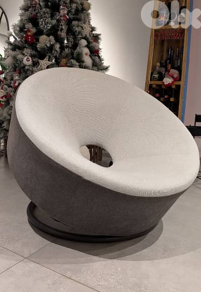 Donut Couch