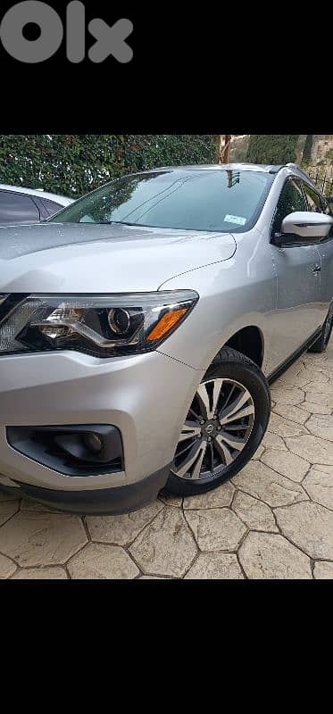 Nissan Pathfinder 2017