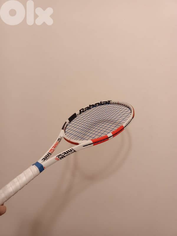 Tennis bundle 2 babolat rackets price negotiable, need gone. 3