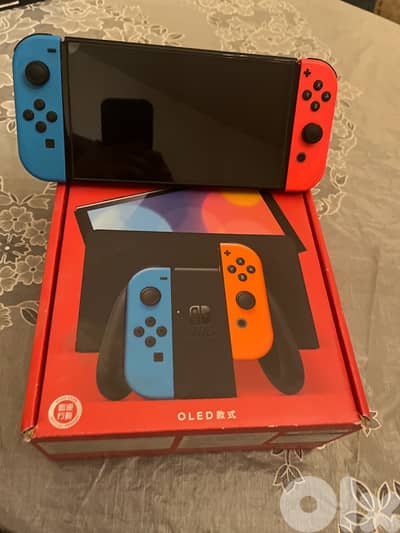 Nintendo switch OLED and accessories