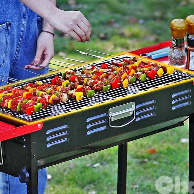 Portable Charcoal BBQ Station – Foldable Briefcase Grill with Shelves 7
