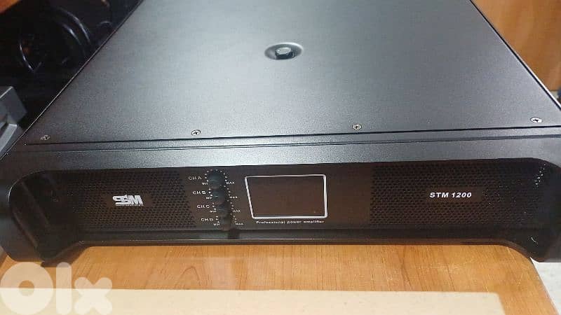 amplifier 4ch 4800w new in box 3