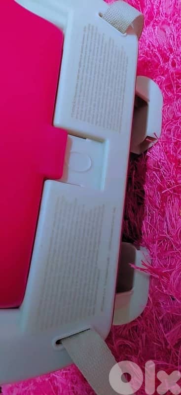 مقعد معزز بوستر